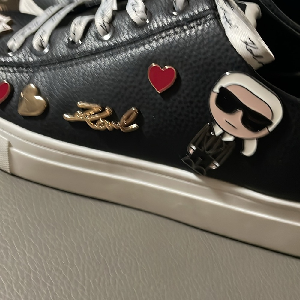 Karl Lagerfeld  Paris Black Leather Sneakers with Cate Pins - Picture 6 of 10